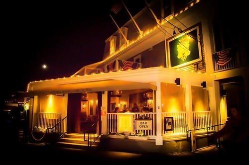 פרובינסטאון The Crown And Anchor Inn מראה חיצוני תמונה